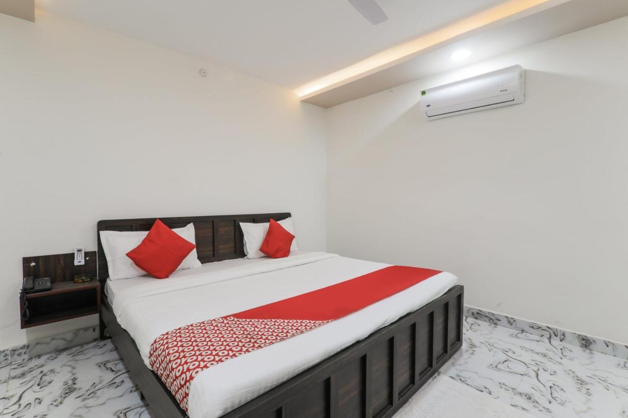 Hotel O Aastha Near Chaudhary Charan Singh International Airport Bijnaur Dış mekan fotoğraf